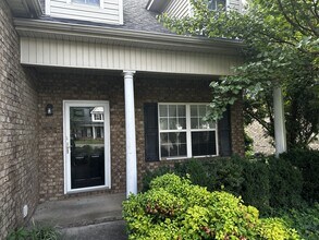 2480 Oak Hill Dr in Murfreesboro, TN - Building Photo - Building Photo