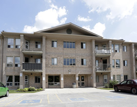 Edge Hill Terrace in Barrie, ON - Building Photo - Building Photo