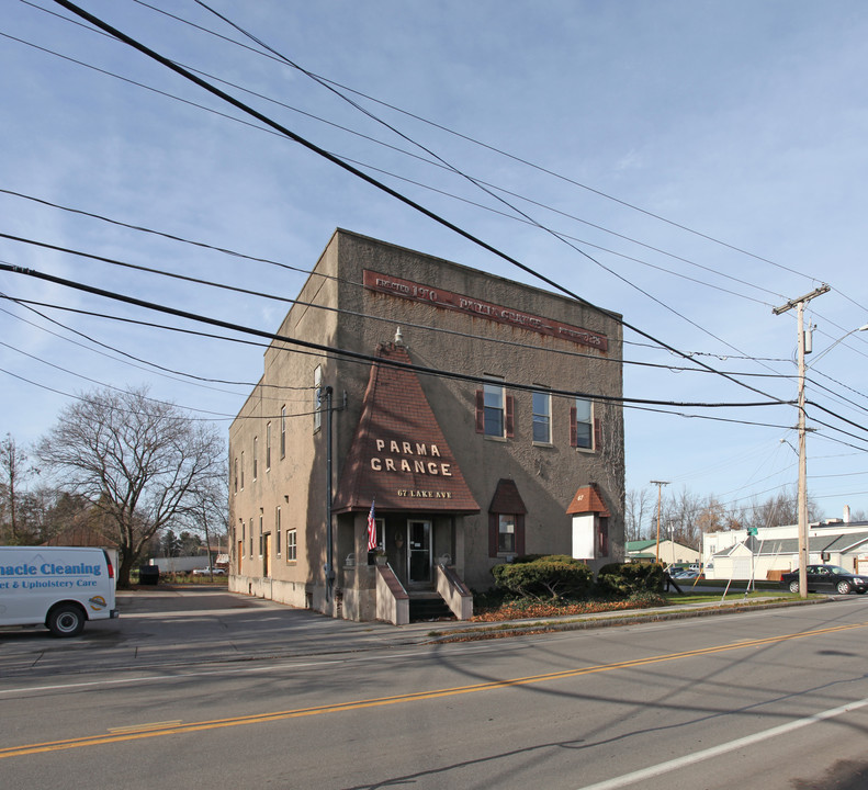 67 Lake Ave in Hilton, NY - Building Photo