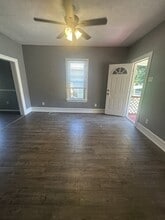 7404 Halle Ave in Cleveland, OH - Building Photo - Building Photo