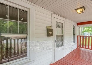 1006 Junia Ave in Winston-Salem, NC - Building Photo - Building Photo