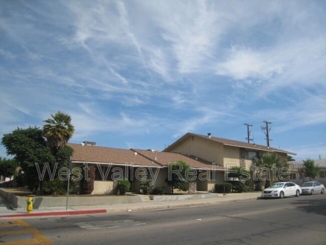 property at 712 4th St
