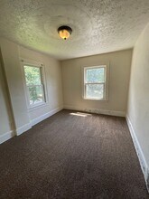 804 Aberdeen St in Akron, OH - Foto de edificio - Building Photo