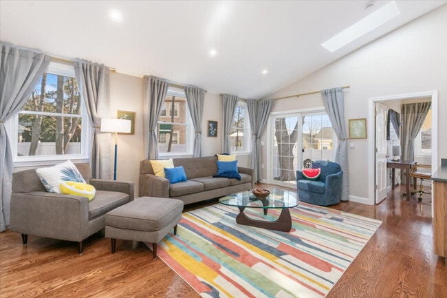 17 Cedar Terrace in Milton, MA - Building Photo - Building Photo