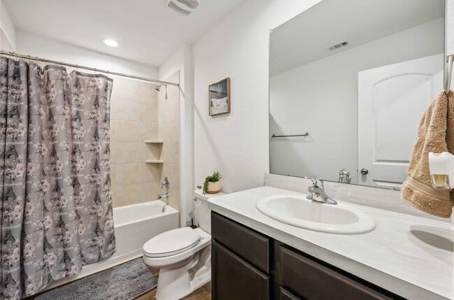 16684 Lonely Pines Dr