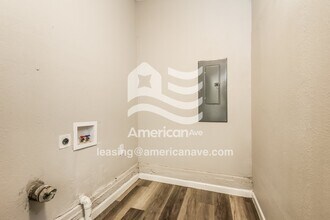 328 W 46th Pl N in Tulsa, OK - Foto de edificio - Building Photo