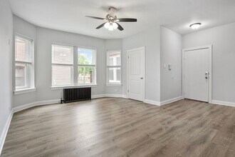 1724 W Juneway Ter, Unit 1a in Chicago, IL - Building Photo - Building Photo