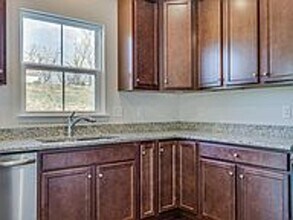 408 Heroit Dr in Spring Hill, TN - Building Photo - Building Photo