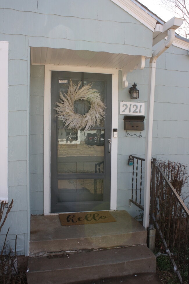 2121 22nd St in Lubbock, TX - Foto de edificio - Building Photo