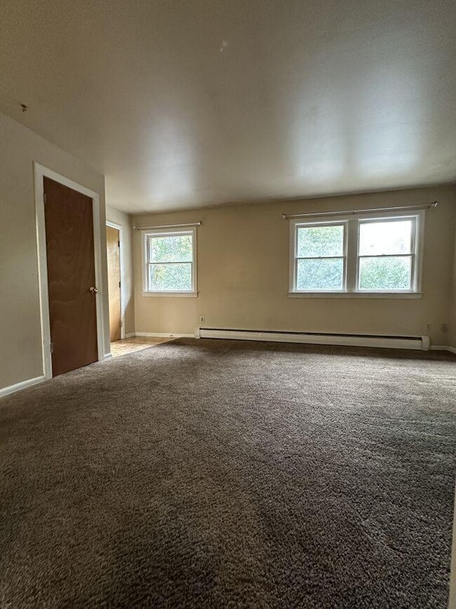 1211 Broadwater Ave in Billings, MT - Building Photo - Building Photo