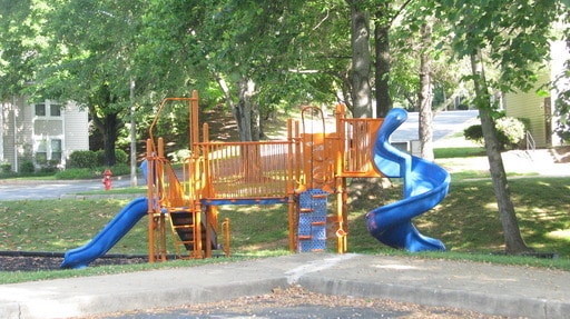 property at 2754 Gatewood Cir