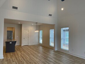 2BR TWIN HOME IN OPELIKA in Opelika, AL - Building Photo - Building Photo