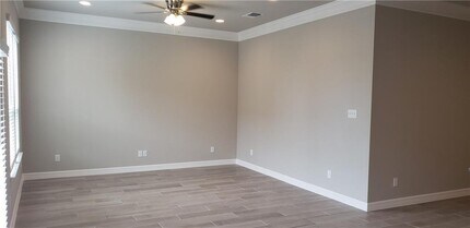 100 Everett Ct in Jarrell, TX - Building Photo - Building Photo