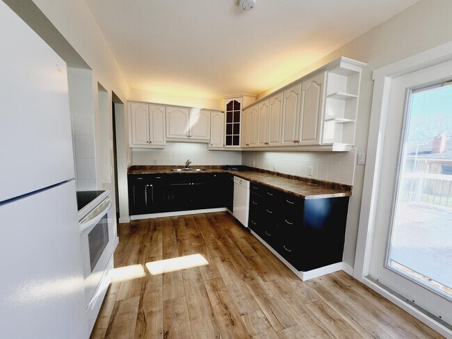 12925-12117 117 St NW in Edmonton, AB - Building Photo - Building Photo