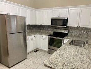 515 Meadow Ridge Cir in Birmingham, AL - Building Photo - Building Photo