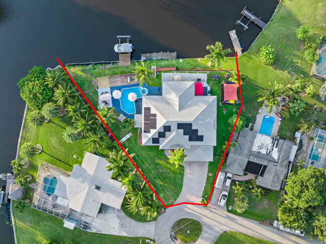 703 Ramie Ct in Port St. Lucie, FL - Foto de edificio - Building Photo