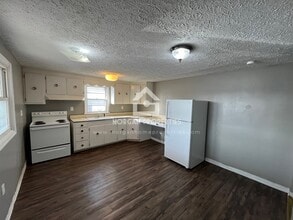 1210 S 25th St in New Castle, IN - Building Photo - Building Photo