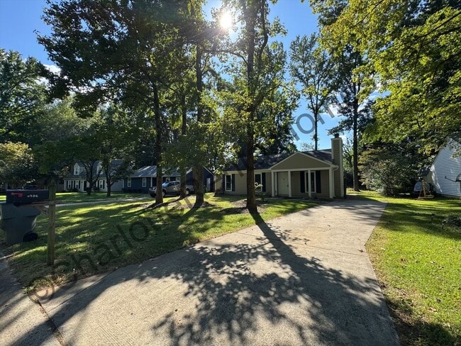 property at 5806 Carved Oak Cir