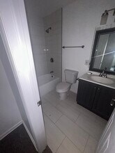 12825 E 50th Terrace in Independence, MO - Building Photo - Building Photo