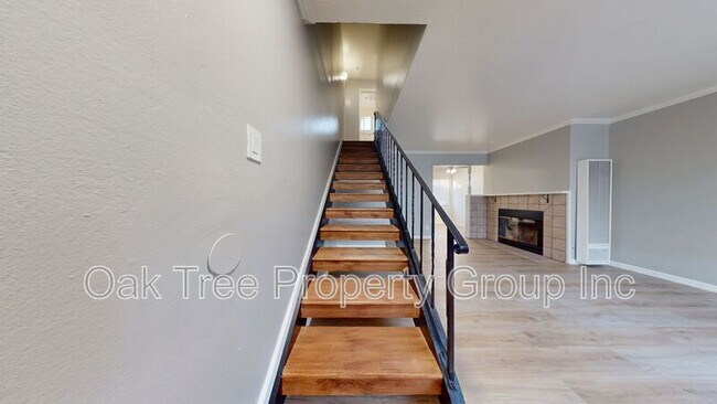 property at 418 6th St