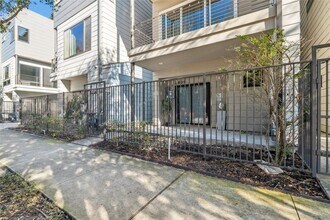 2809 St Emanuel St in Houston, TX - Building Photo - Building Photo