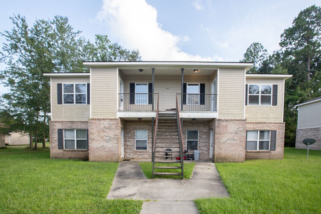 15815 Adam Rd, Unit 519 in Biloxi, MS - Building Photo