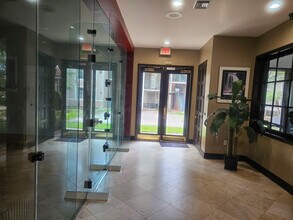 12136 St.Andrews Pl in Miramar, FL - Building Photo - Building Photo