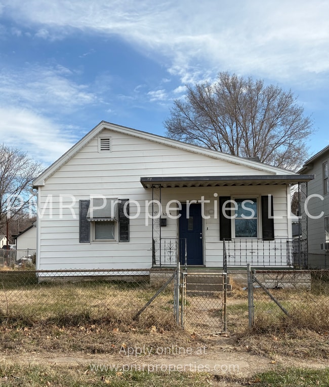 property at 6205 Washington St