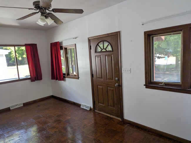 property at 118 Niles Ave