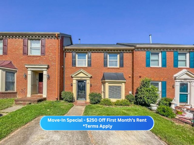 325 Towergate Pl in Atlanta, GA - Building Photo