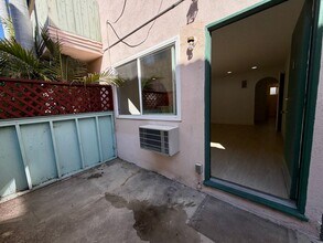 12737 Pacific Ave in Los Angeles, CA - Building Photo - Building Photo