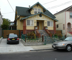 253 Miriam St Apartments