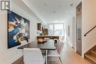 12 Vince Ave in Toronto, ON - Building Photo - Building Photo