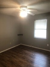 300-302 W Benton St in Siloam Springs, AR - Building Photo - Building Photo