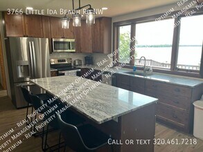 3766 Little Ida Beach Rd NW in Alexandria, MN - Foto de edificio - Building Photo