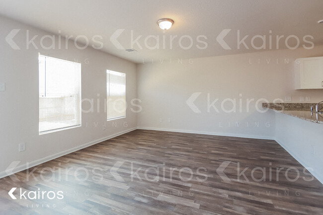15581 Briar Forest Dr in Conroe, TX - Foto de edificio - Building Photo