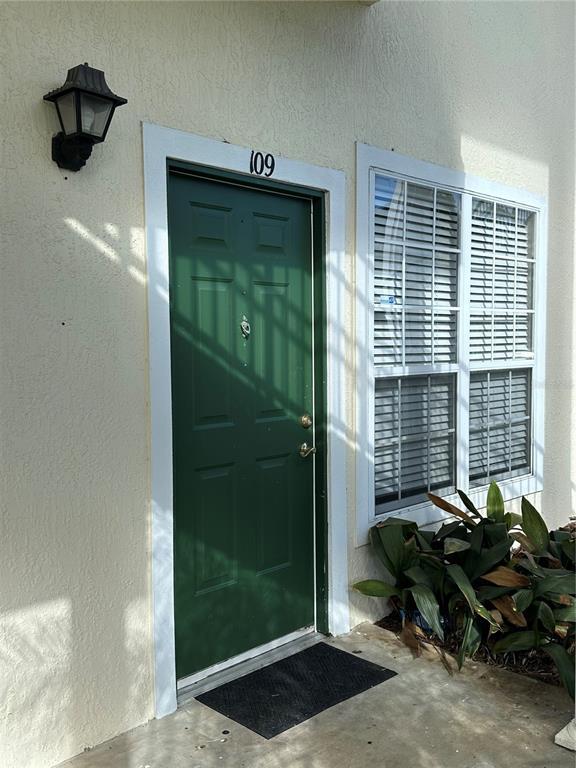 141 Reserve Cir in Oviedo, FL - Building Photo - Building Photo