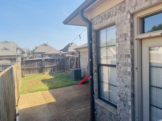 7938 Parkmont Dr in Memphis, TN - Building Photo - Building Photo