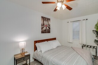 334 E High St, Unit Charming Apartment in Lexington, KY - Building Photo - Building Photo