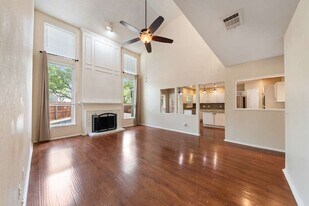 3452 Whitney Way in Hurst, TX - Building Photo