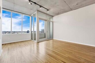 1720 S Michigan Ave, Unit #1516 in Chicago, IL - Building Photo - Building Photo