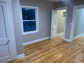 56 June St, Unit Unit 1 in Worcester, MA - Building Photo - Building Photo