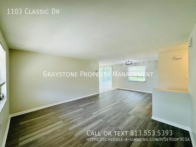 1103 Classic Dr in Holiday, FL - Building Photo - Building Photo