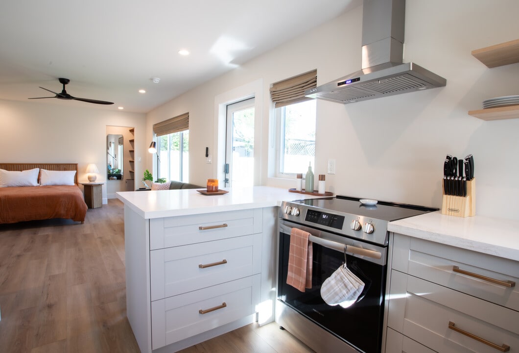 1502 E Almeria Rd in Phoenix, AZ - Building Photo