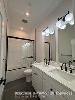 56 Euston Rd in Boston, MA - Building Photo