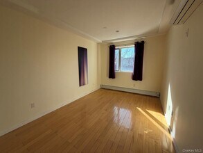 143-28 41st Ave in Queens, NY - Building Photo - Building Photo