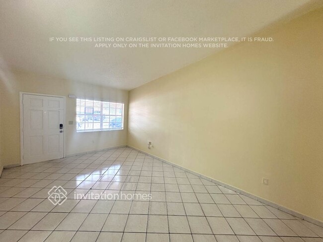 7421 W 29th Way in Hialeah, FL - Building Photo - Building Photo