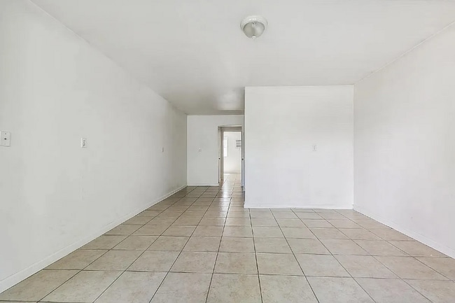 1118 Monroe St in New Orleans, LA - Building Photo - Building Photo