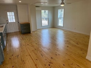 1227 Deer Run Rd in Valley Mills, TX - Building Photo - Building Photo