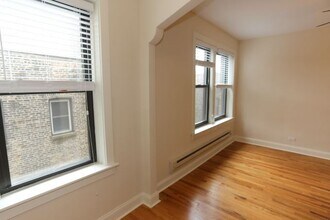 617 W Patterson Ave in Chicago, IL - Foto de edificio - Building Photo